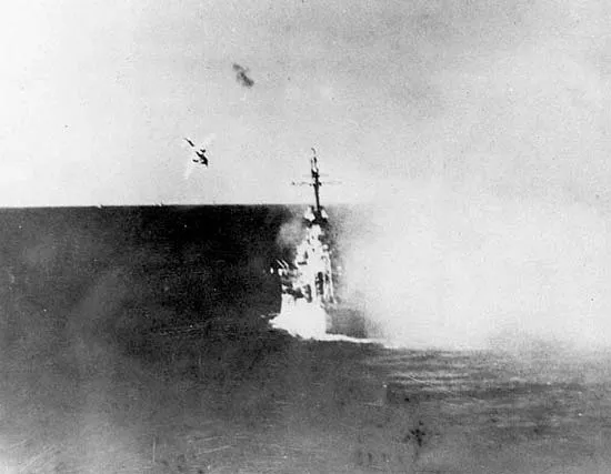 Kamikaze pilot Japanese plane warship Lingayen Gulf January 1945