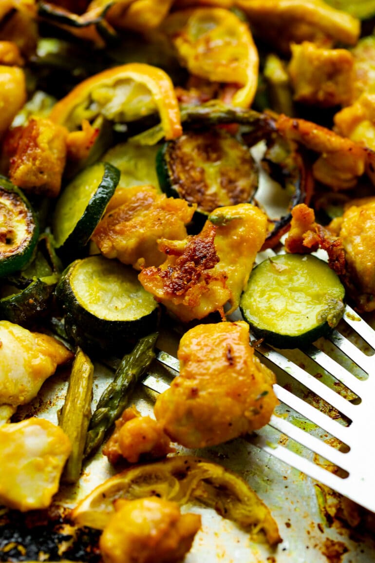 One pan sheet pan honey lemon turmeric chicken thighs and asparagus recipe 14 770x1155