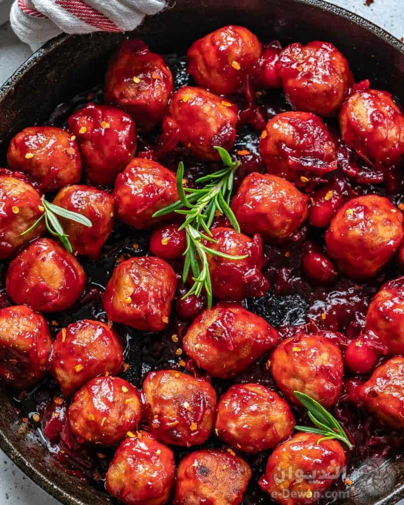 Chicken meatballs in cranberry sauce 3 819x1024